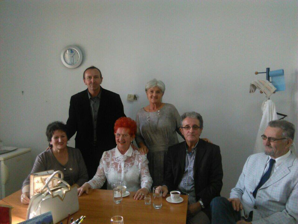 12248784_1112427792108607_998050724_n